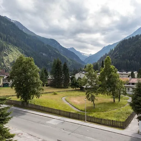 Alpenappartements * Bad Gastein